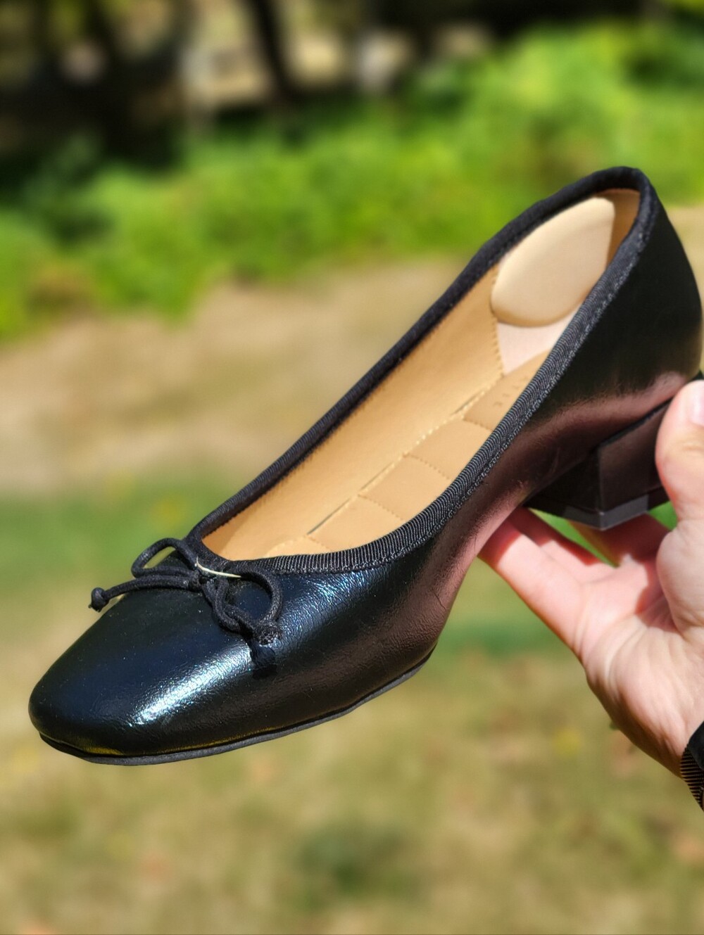 Kelly & Katie Black Jaya Pumps
